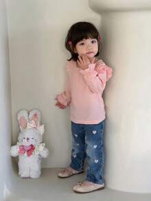 SHEIN 0-3 Jahre Baby Mädchen Frühling/Herbst süßer rosa Rundhals Langarm-Top mit Herz-Stickerei und Jeans-Hose Set, geeignet für Ausflüge, Lässig Bekleidung und Eltern-Kind-Partys - Verschiedenfarbig - Übersicht 5