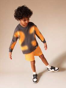 SUMWON 男童波点半色调印花卫衣和橙色短裤套装 长袖圆领休闲度假装 - 彩色 - 查看 6