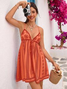 Vivid Eden Đầm ngắn nữ hai dây in họa tiết dệt - trái cam - Xem 3