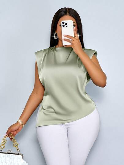 SOLERSUN Plus Size Spring/Summer Solid Color Satin With Pleats And Shoulder Pads Asymmetrical Hem, Zipper Slit, Fitted Waist, And Sleeveless Design Blouse. Suitable For Everyday Casual Wear, Commuting, Gatherings, Back-To-School Season