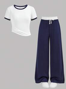 SHEIN Girlism 儿童夏季套装，柔软舒适的少女罗纹针织撞色休闲修身T恤搭配宽松腰带口袋裤套装，运动街头风休闲套装，适合春夏穿着，可用于学校、足球、户外活动等场合。这款套装包含女童裤装和上衣，是休闲女孩的理想之选。 - 藍白色 - 查看 15