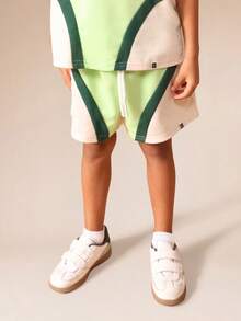 Bộ áo polo và quần short cùng màu SUMWON dành cho bé trai, thiết kế phối màu, tay ngắn, cổ bẻ, trang phục thường ngày mùa hè, phù hợp cho kỳ nghỉ. - màu xanh lá - Xem 4