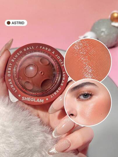 Blush Lunar Orbit Ball-Astrid CrèMe Blush CrèMe Non DéColorant Multi-Usage Forme De Vaisseau Spatial Pigment Naturel Non Gras Maquillage Pour Le Visage Estompable Rare,Rouge Marque Beauté Visage Maquillage CosméTique Pour Femmes Filles Parfait Pour Hiver IdéAl Pour Y2K ÉLéGant Mode Adapté Pour Anniversaire Xmas Cadeau FêTe PrêT Meilleure Couleur