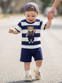SHEIN 2件套男婴/中性婴幼儿0-3岁休闲撞色条纹小熊图案印花圆领短袖T恤和短裤套装，适合春夏、日常、户外、居家穿着，百搭时尚。 - 彩色 - 查看 7