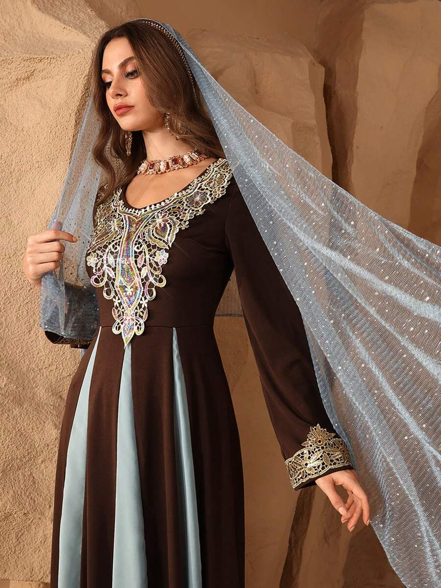 Al Najma Vestido largo de línea A con cintura ceñida, manga larga, cuello con parches de tejido de punto, chifón y cuentas, elegante, adecuado para primavera y otoño - Multicolor - Ver 1