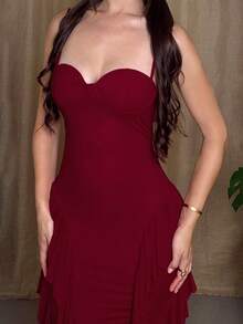 Andrea Bello Spring Summer Vacation Red Solid Color Sexy Elegant Spaghetti Strap Ruffled Fishtail Backless Metal Button 3D Flower Ribbon Sexy Dress, Suitable For Cocktail Parties, Romantic Dates, Knit Mesh Dress, Gatherings, Formal Events, Bridesmaid Dresses, Night Outings, Halloween Dress, Christmas Dress, Extra Long Dress Burgundy - Burgundy - View 3