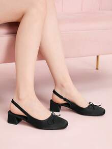 CUCCOO DOLLMOD 女士黑色优雅蝴蝶结露跟方头低跟凉鞋，甜美可爱，适合约会穿着 - 黑色 - 查看 3