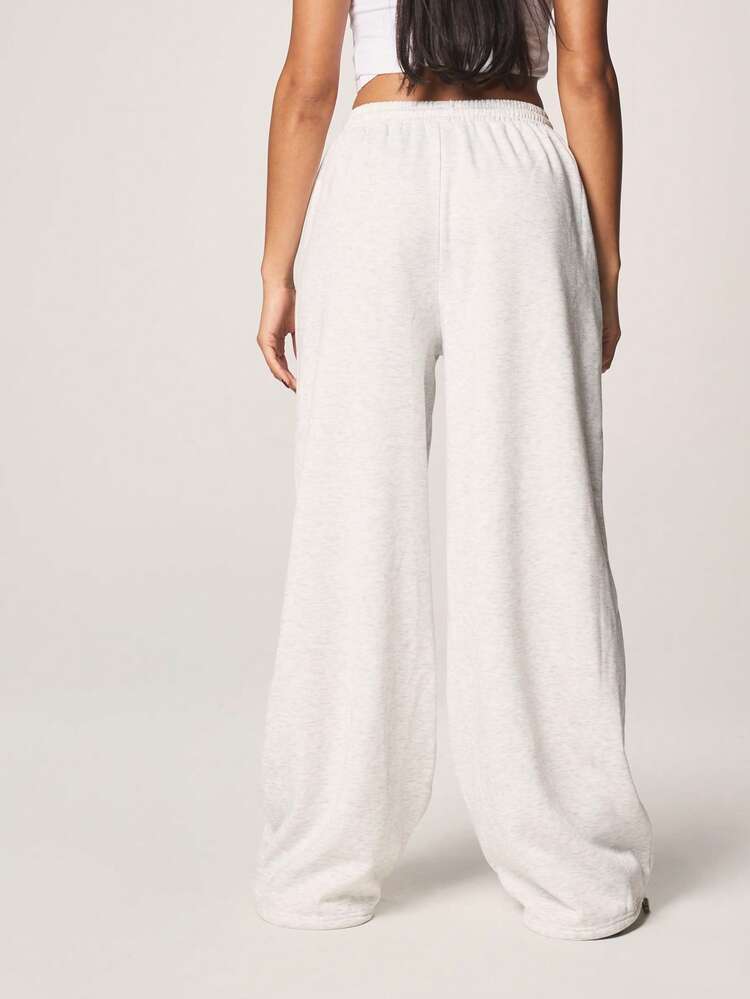 MISSGUIDED Heathered Light Grey Drawstring Wide Leg Sweatpants With Relaxed Jogger Style Elastic Waistband Perfect For Casual Loungewear And Comfortable Everyday Wear