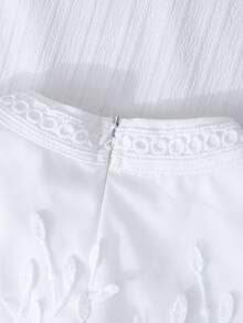 SHEIN 女童优雅简约蕾丝边连体裤，白色蕾丝边短袖上衣搭配褶皱长裤，适合春秋季日常或通勤穿着。 - 白色 - 查看 4
