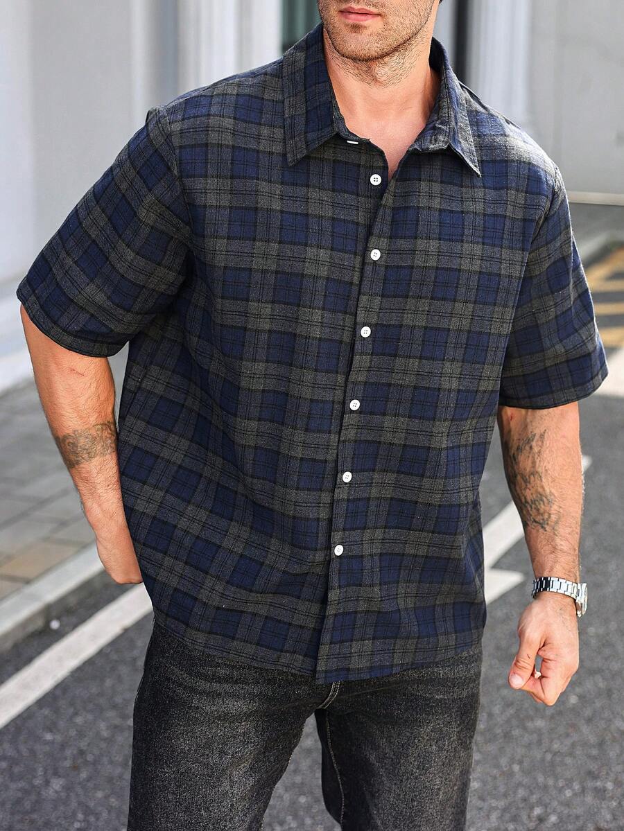 Manfinity Homme Men's Plaid Simple Casual Short Sleeve Shirt - Navy Blue - View 1