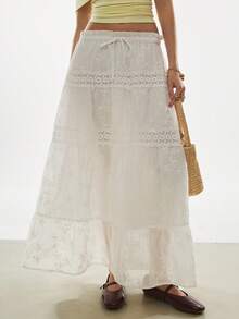 Poéselle Chân váy maxi xếp tầng ren thêu hoa phong cách Boho cho nữ, có dây rút ở eo, chân váy maxi thêu họa tiết mộng mơ dành cho bãi biển, màu trắng, chân váy xếp tầng ren, chân váy đi biển thướt tha. - trắng - Xem 6