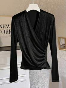 GlowEve CURVE 大码女式杏色丝绒优雅衬衫T恤，秋冬款 - 黑色 - 查看 3