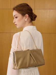 MOTF PREMIUM RUCHED SQUARE CLUTCHES - 綠卡其 - 查看 8