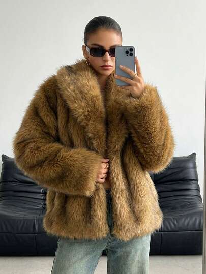 Lumalex 超大翻领仿皮草彩色休闲女式外套，奢华新年新造型，低调奢华，适合舞会、聚会、宴会、低调奢华、闪耀节日派对、锐舞音乐节、郊游、度假、户外、婚礼季、宴会、宰牲节、新年派对、派对造型、早春派对礼服、正式新年夜优雅派对礼服