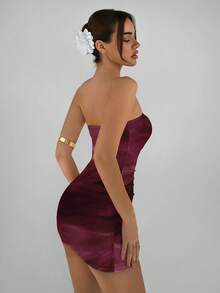 Aloruh 休闲优雅性感抽象图案紫红色性感全印花无肩带修身休闲夏季连衣裙，适合夏季、度假、派对穿着 - 彩色 - 查看 2