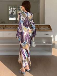 DAZY 女士优雅碎花V领高开衩连衣裙，春夏长款连衣裙 - 紫色 - 查看 2