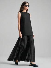 Ontre 2026 Spring/Summer New Black Camisole Dress Chiffon Pleated Flared Midi Dress, Suitable For Modern Urban Parties, Back-To-School Season, Urban Minimalist Casual Daily Wear, Bohemian Style, Vacation, Festivals, Spring. Valentine's Day Carnival Outfit, Women's Beach Party Elegant - Black - View 1