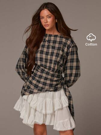 Athîral 女士休闲格子圆领落肩长袖褶皱不对称下摆衬衫