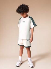 Conjunto de Camiseta e Shorts Colorblock de Verão SUMWON para Meninos com Mangas Curtas, Gola Careca, Casual, Duas Peças, Férias - Multicolorido - Visão 5