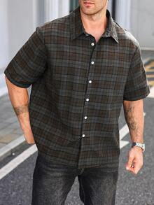 Manfinity Homme Áo sơ mi nam cỡ lớn cổ kẻ caro, cài một hàng khuy, kiểu dáng thường ngày, đa năng, tay ngắn, thích hợp đi làm. - màu nâu - Xem 3