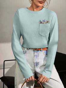 EURMUSE 花朵刺绣T恤，圆领，口袋细节