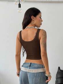 Coolane Parte superior de punto acanalado con cuello en pico y corte corto para mujer, ideal para primavera/verano, vacaciones, conciertos, festivales, salidas, ferias del Renacimiento, clubes y estilo sexy Y2K - Marrón - Ver 7