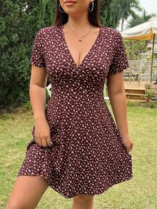 SHEIN EZwear 大码休闲度假碎花A字连衣裙 - 棕色 - 查看 1