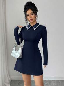 Selianne 新款优雅休闲百搭商务连衣裙，黑白撞色设计，A字黑色连衣裙，尽显女性柔美时尚，小领珍珠装饰，收腰剪裁，长袖，适合节日、独立日、劳动节、哥伦布日、感恩节、情人节等场合穿着。 - 藏蓝色 - 查看 4