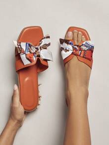 Solezae Sandalias planas con decoración de cinta elegante para mujer - Naranja - Ver 2