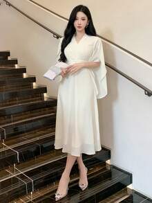 Dazy Tall Robe longue élégante avec taille cintrée pour grandes tailles