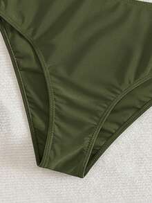 Swim Chiccia 女士黑色金属饰品V领褶皱抽绳时尚优雅女士吊带背心，适合海滩、音乐节、春夏穿着 - 軍綠色 - 查看 4