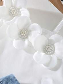 Bộ đồ thể thao thường ngày cho bé gái, gồm áo hai dây không tay dáng ngắn, màu trơn, họa tiết hoa 3D và quần short denim cạp chun, thích hợp mặc ở nhà, đi chơi, nghỉ hè. - trắng - Xem 7