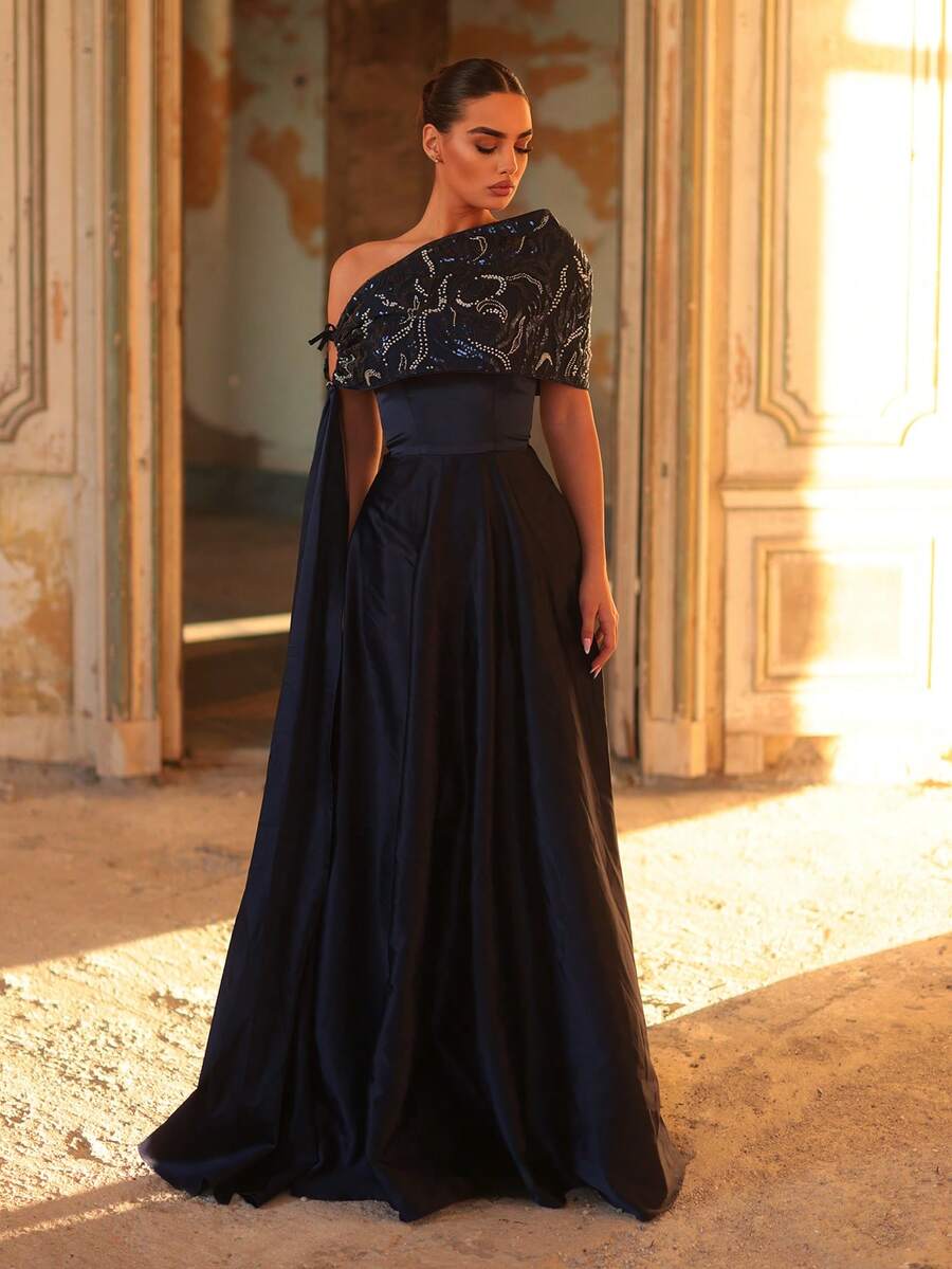 Aureia 优雅奢华的法式刺绣蕾丝不对称肩部串珠花卉连衣裙，适合晚礼服、商务正式场合、宾客礼服、正式礼服、情人节等场合。 - 藏蓝色 - 查看 1