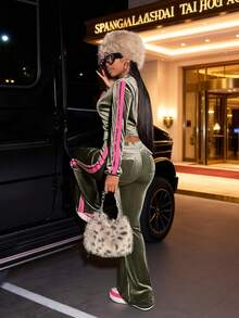 Slaydiva Bộ đồ hai mảnh thêu chữ thêu ruy băng tương phản màu xanh lá cây thường ngày mùa thu đông 2025 dành cho nữ, trở lại trường, trang phục lễ hội rave, quần áo Halloween, quần áo Giáng sinh, trang phục công sở, trang phục đi chơi, phòng tập thể dục, trang phục ăn trưa cho nữ, tiệc tùng, tụ tập bạn bè-A - xanh quân đội - Xem 11