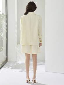Heiryn Women's 2 Pieces Blazer Set,Pale Yellow Autumn Elegant Office Professional Long Sleeve Shawl Collar Jacket And Shorts Commuter Solid Suit Set - Apricot - View 4