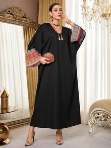 Al Najma Women's Patchwork Striped Print V-Neck Fringe Design Loose Arabic Dress Kaftan Jalabiya Dress - Black - View 4