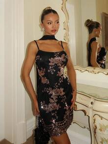 Glamine Charm 女士亮片装饰吊带迷你连衣裙 生日晚宴礼服 性感亮片花卉连衣裙 夜间派对礼服 闪亮优雅连衣裙 - 黑色和金色 - 查看 5