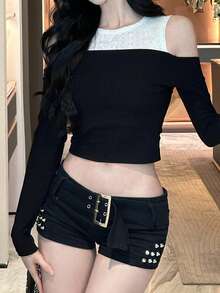 DAZY Áo thun nữ tay dài dáng ngắn ôm sát, phối ren tương phản, hở vai. - màu đen - Xem 6