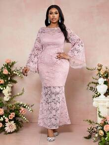 SHEIN Lady Plus Size Women Floral Lace Flared Sleeve Fishtail Hem Elegant Dress Elegant Dresses Lace Pattern Dress Elegant Woman Clothing Elegant Solid Color Dress Elegant Casual Dresses Pink Dress Formal Dresses For Women Christmas Dresses For Women - Pink - View 4
