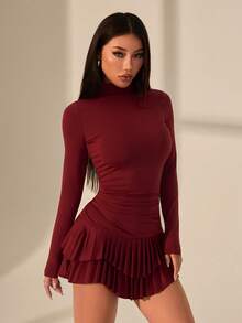 SHEIN PETITE 这款夏季秋冬季纯白色长袖修身褶皱迷你双层连衣裙,适合毕业舞会、鸡尾酒会、浪漫约会、叠穿、派对、正式活动、万圣节、圣诞节等场合,是优雅的派对礼服之选。 - 酒紅色 - 查看 9