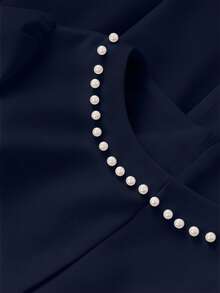 GlowEve CURVE 大码女士优雅圆领派对通勤收腰短袖A字珍珠装饰连衣裙 - 藏蓝色 - 查看 5