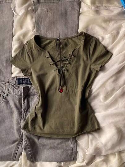 Glimmora Casual dames T-shirt met korte mouwen en strik aan de voorkant, effen van kleur.