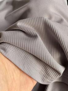 两件套少女黑色和灰色罗纹吊带背心，柔软修身款式，适合日常叠穿和基础款搭配 - 彩色 - 查看 3