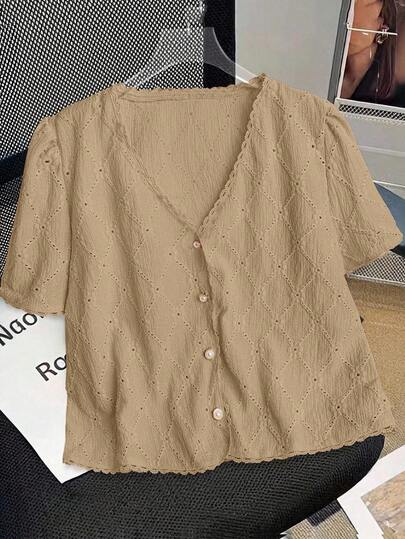 GlowEve CURVE Plus Size Women's Simple Embroidered V-Neck Short Sleeve Blouse, Suitable For Commuting