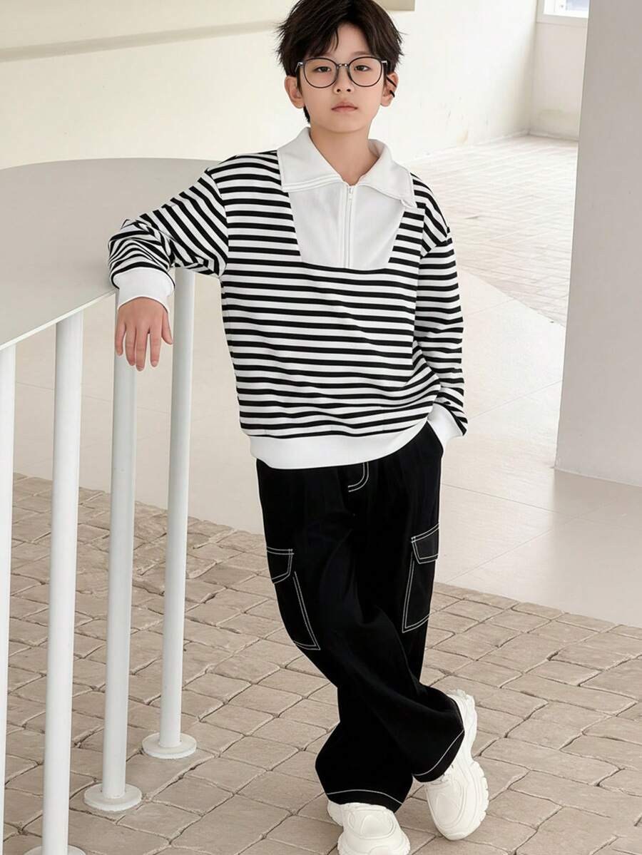 SHEIN Little Byeori 两件套男童黑白条纹半拉链卫衣，保暖舒适，适合户外、上学、日常穿着，秋冬季节适用。