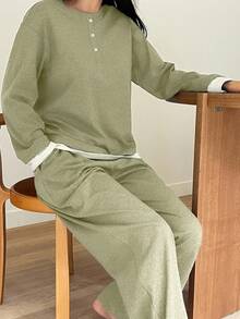 DAZY Bộ đồ ngủ dệt kim thoải mái dành cho nữ với họa tiết phối màu tương phản, thích hợp cho mùa thu/đông. - màu xanh lá - Xem 3