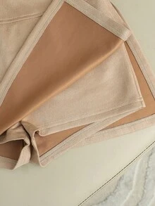 SHEIN PETITE 时尚新款绒面高腰修身A字开衩短裙，女士春秋季 - 卡其色 - 查看 7