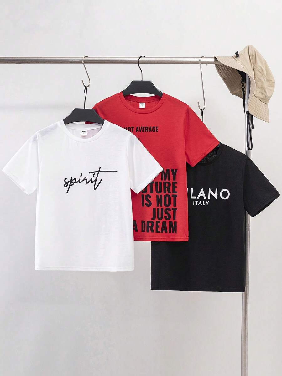 SHEIN Conjunto de 3 camisetas infantis masculinas, casuais e confortáveis, com estampa, modelagem solta, gola redonda e manga curta. 3 estilos diferentes, ideais para festas de aniversário, eventos noturnos, apresentações, casamentos, batizados, cerimônias de abertura, uso diário, escola, viagens e esportes na primavera e no verão. Conjunto de camisetas com inspiração coreana. - Multicolorido - Ver 1