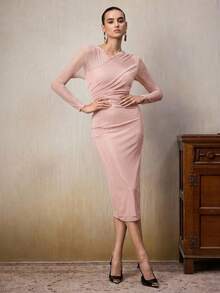 Modelyn 女士优雅纯色修身中长连衣裙，适合通勤 - 粉色 - 查看 3