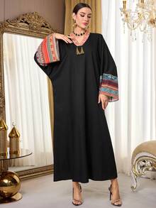 Al Najma Women's Patchwork Striped Print V-Neck Fringe Design Loose Arabic Dress Kaftan Jalabiya Dress - Black - View 3